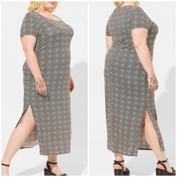 Torrid Ditsy Tribal Print Maxi Super Soft Slit Dress 2X NWT 40360865 Maxi Dress - Picture 1 of 15
